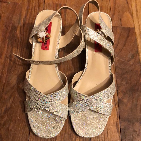Glittery Block heels - Picture 2 of 3